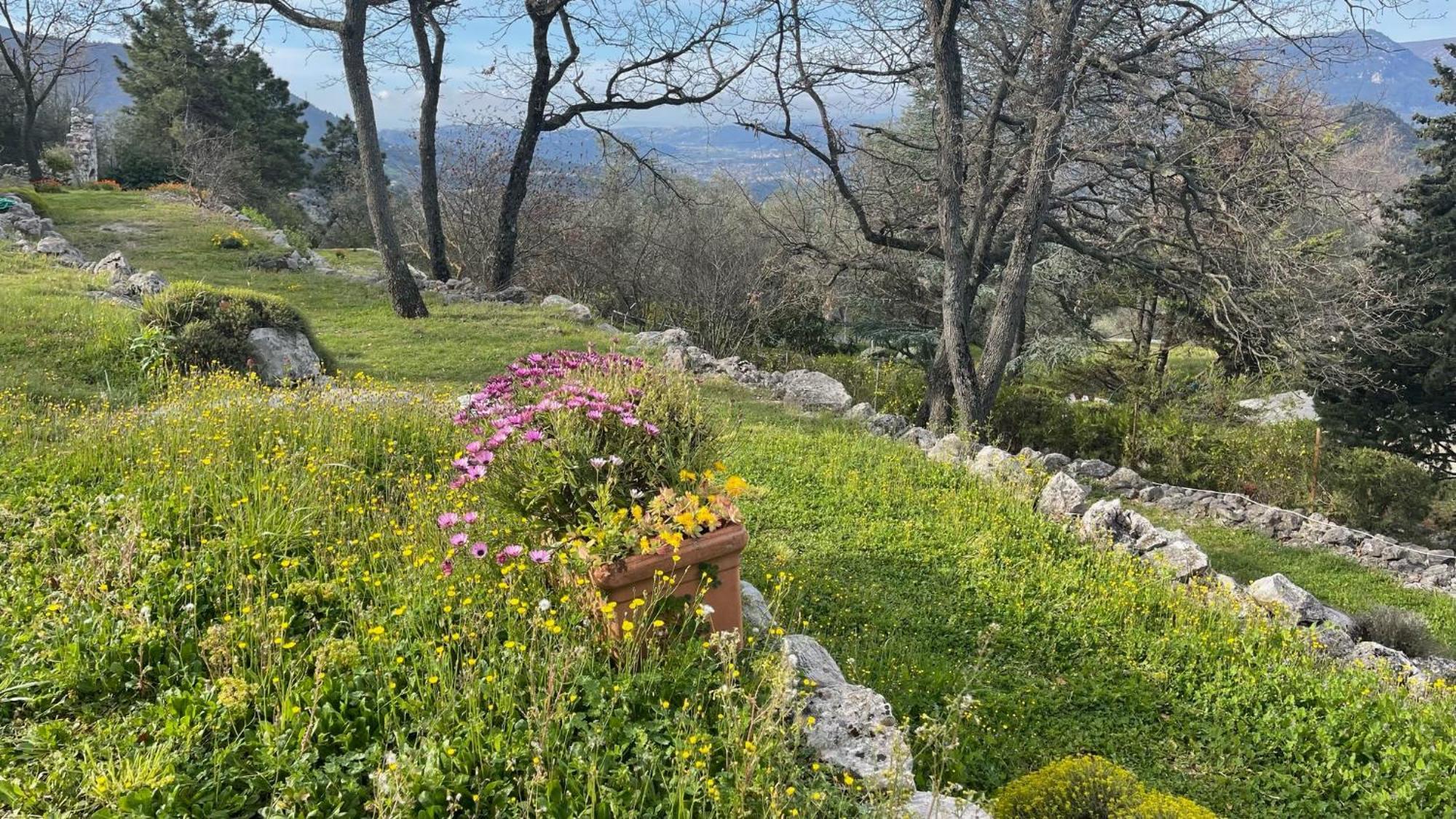 Rez De Jardin, Entre Mer Et Montagne Levens Buitenkant foto